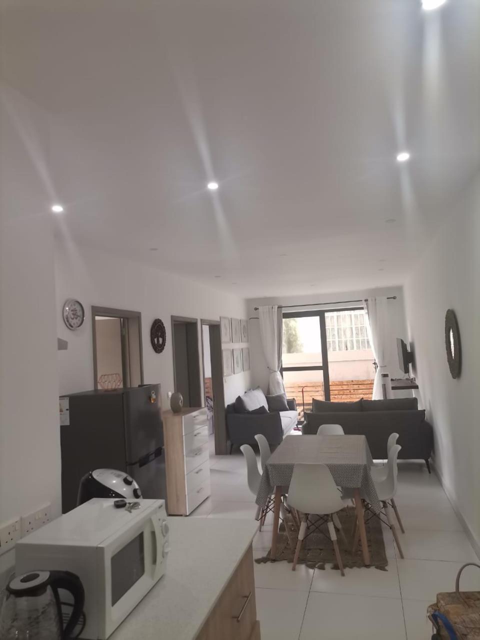 Kensington Square Luxury Apartment Flic en Flac Ngoại thất bức ảnh